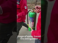 Metoda użytkowania gaśnika wodnego i stosowanie gaśnika